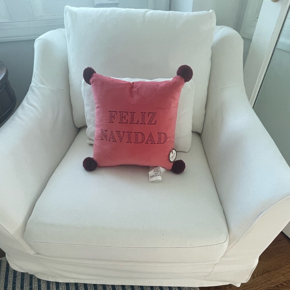 Feliz Navidad Pillow with tassels- BOGO!!!
